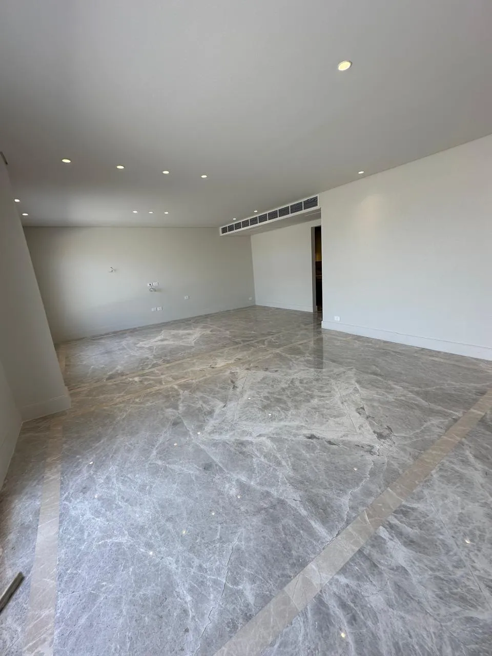 Apartment for sale in Pyramids Heights in El Sheikh Zayed of 137 m² with 2 bedrooms