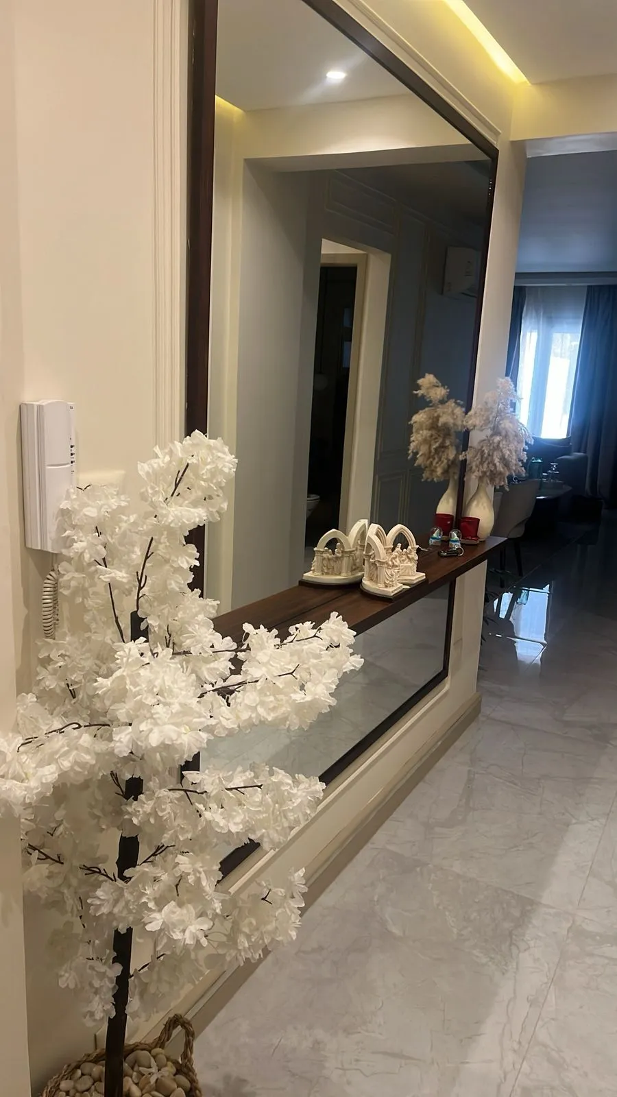 Apartment for sale in Galleria Residence in South Investors of 157 m² with 3 bedrooms