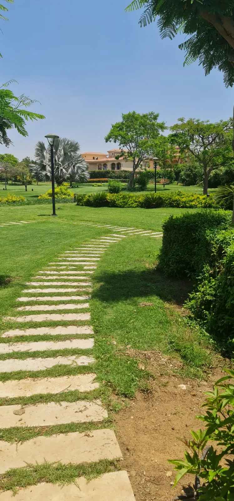 Villa for sale in Madinaty in Madinaty of 476 m² with 6 bedrooms