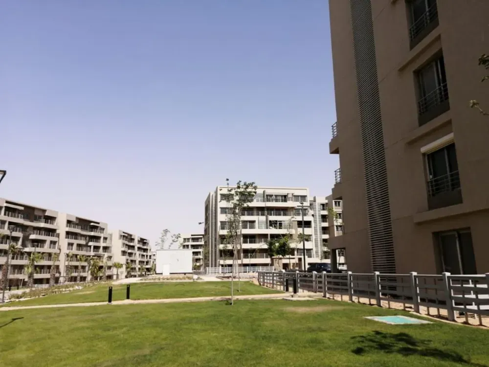 Apartment for sale in Capital Gardens in New Cairo of 106 m² with 2 bedrooms