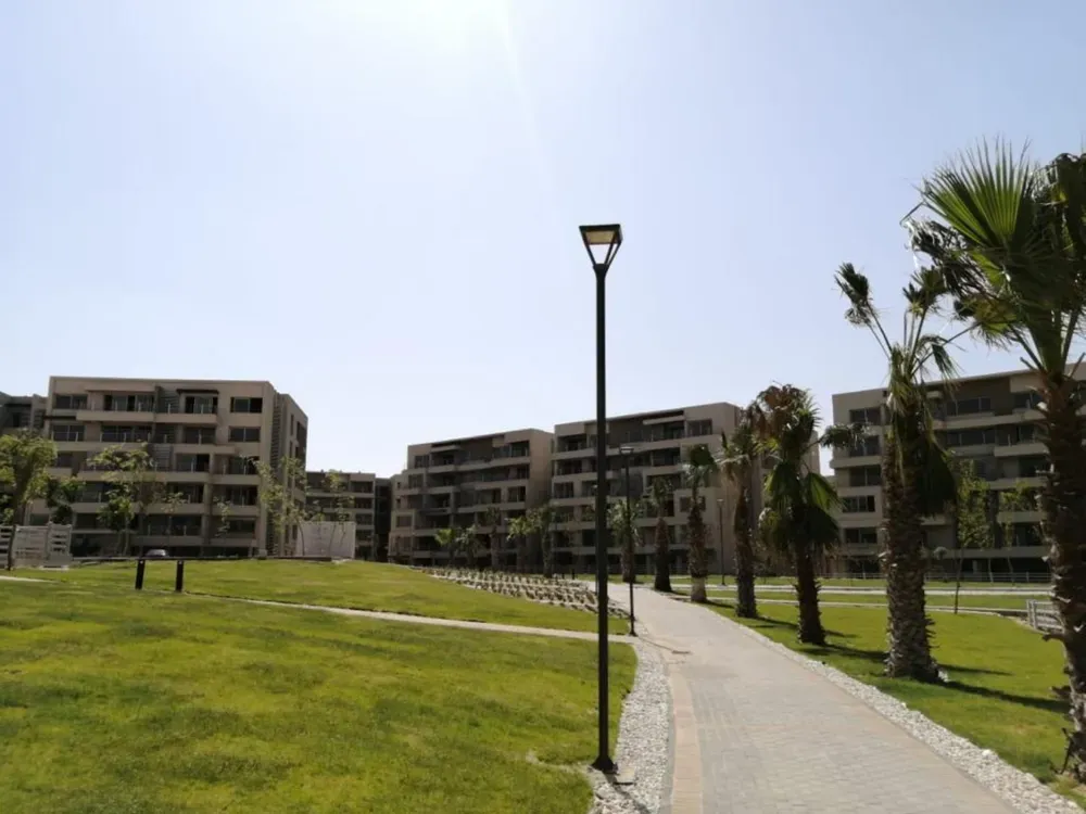 Apartment for sale in Capital Gardens in New Cairo of 106 m² with 2 bedrooms