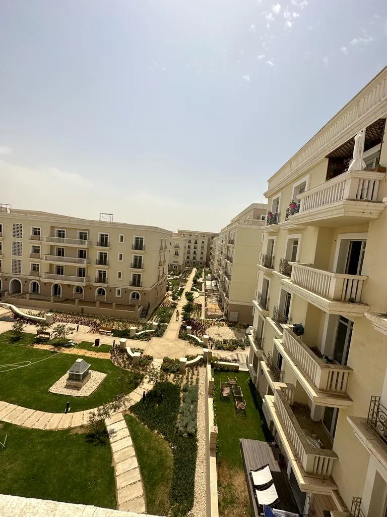 Apartment for sale in Hyde Park in 6th settlement of 156 m² with 2 bedrooms