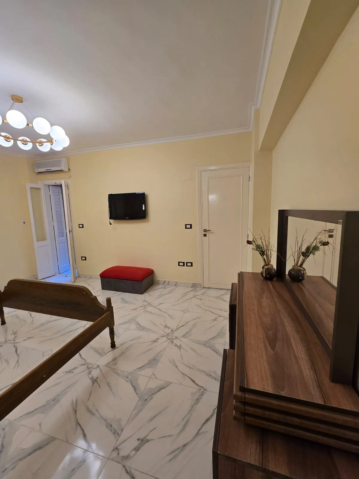 Apartment for sale in Katameya Gardens in New Cairo of 100 m² with 2 bedrooms