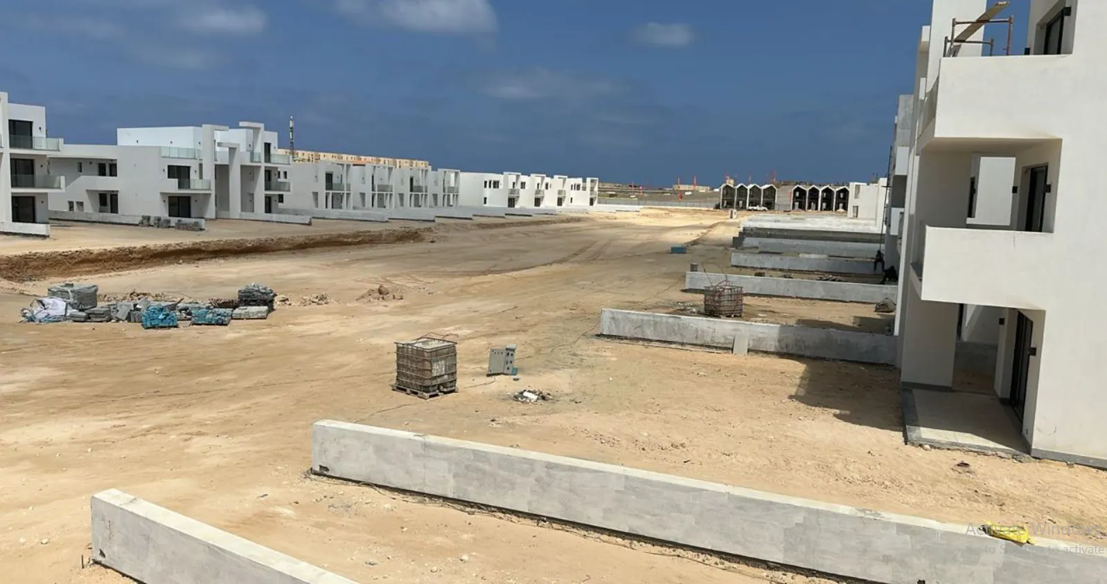 Twinhouse for sale in D-Bay in Al Dabaa of 240 m² with 4 bedrooms