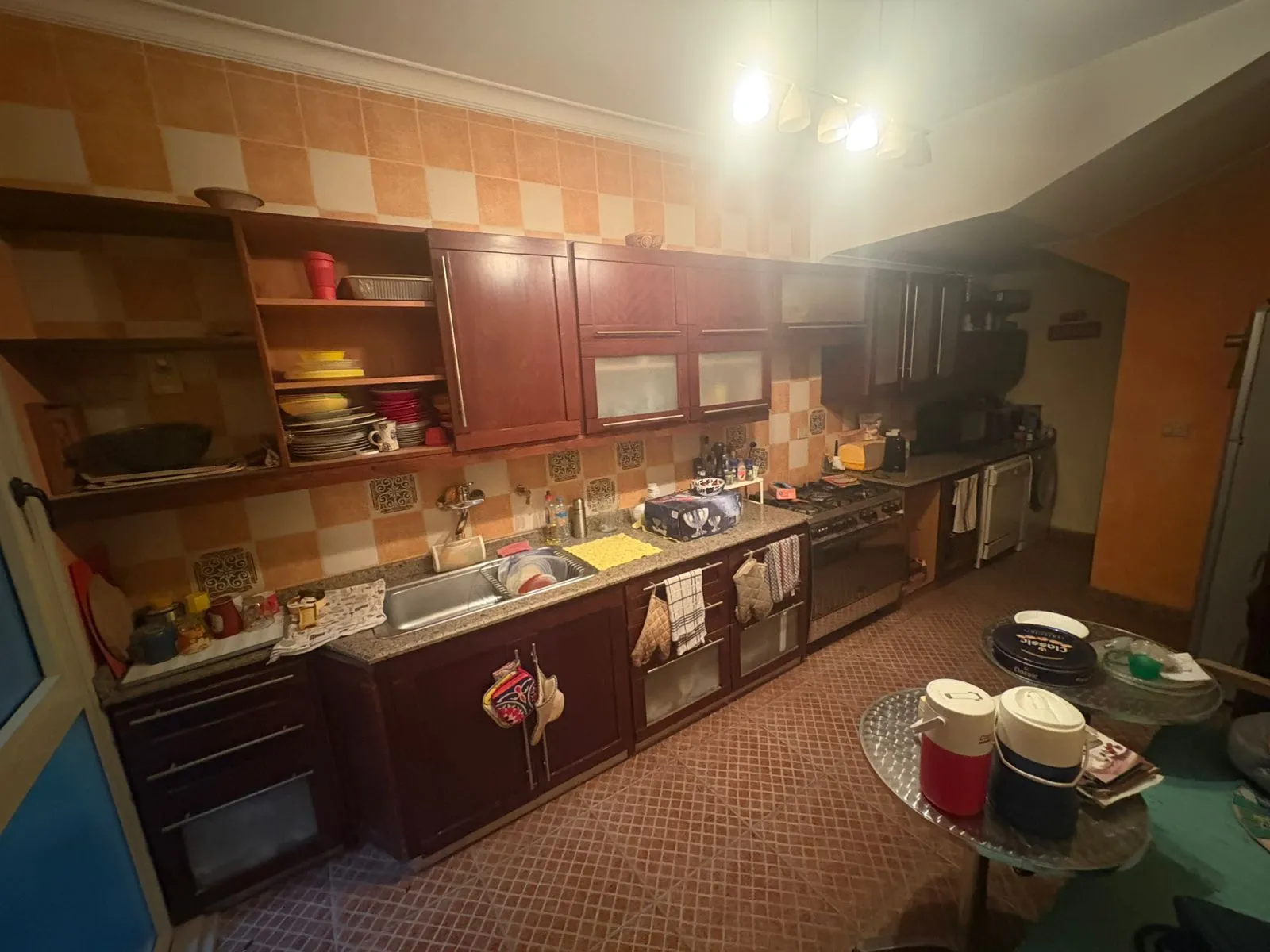 للبيع في حدائق المهندسين في بمساحة 0 م² تتكون من 0 غرف