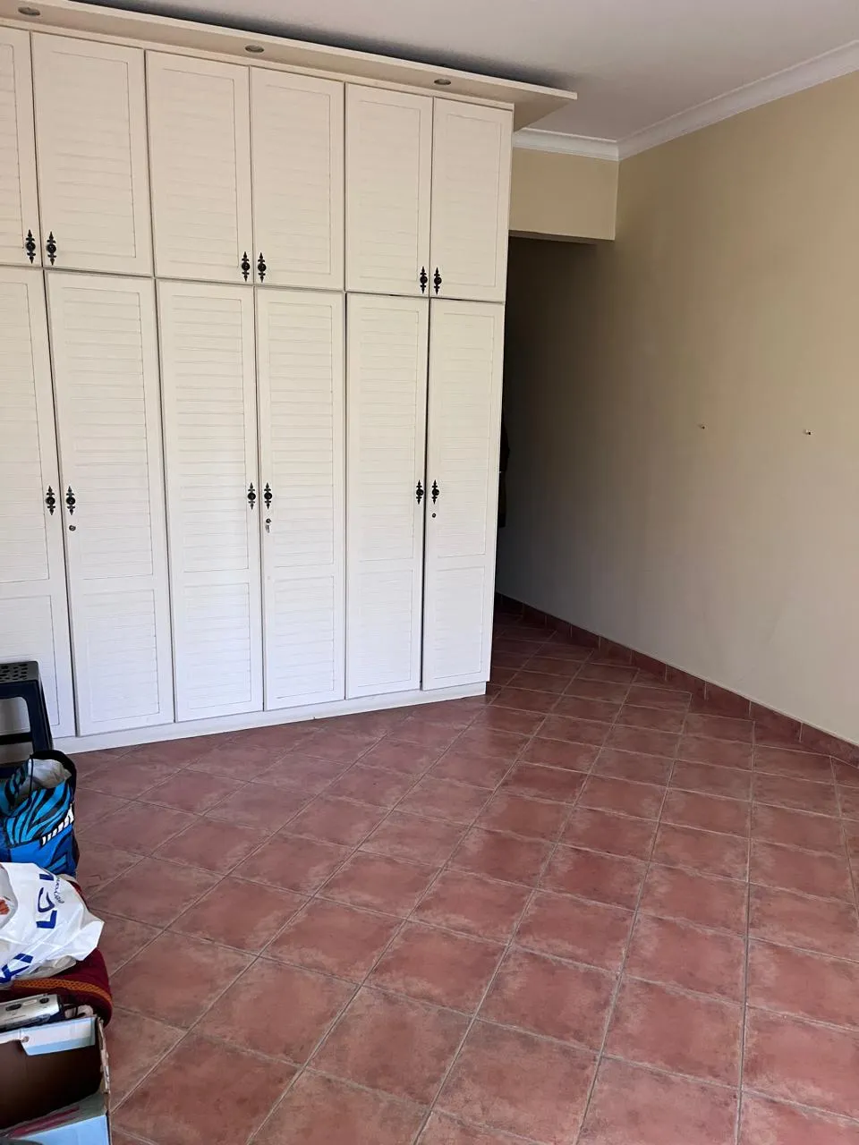 Duplex for sale in Hadayek el Mohandesin in El Sheikh Zayed of 180 m² with 3 bedrooms