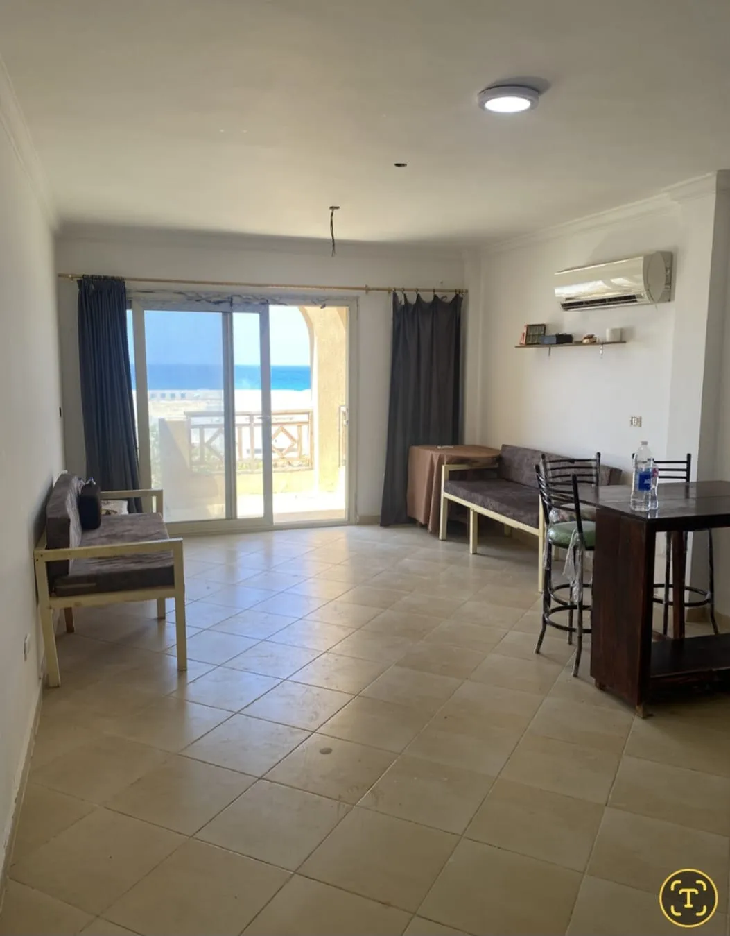 Chalet for sale in Emirates Heights in Ras El Hekma of 100 m² with 2 bedrooms