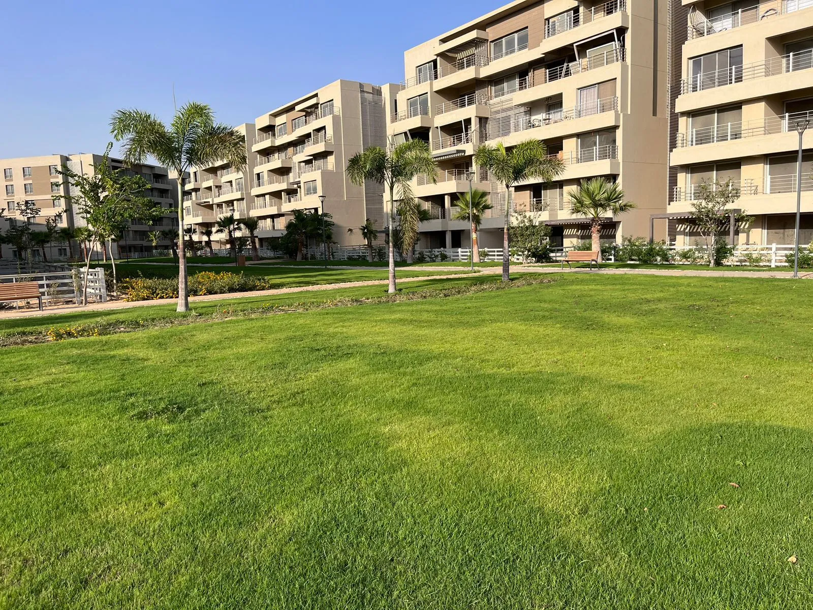 Apartment for sale in Capital Gardens in New Cairo of 152 m² with 3 bedrooms