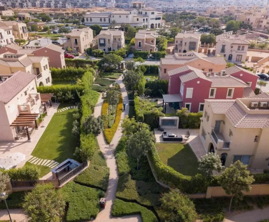 Townhouse for sale in Mivida in New Cairo of 280 m² with 3 bedrooms
