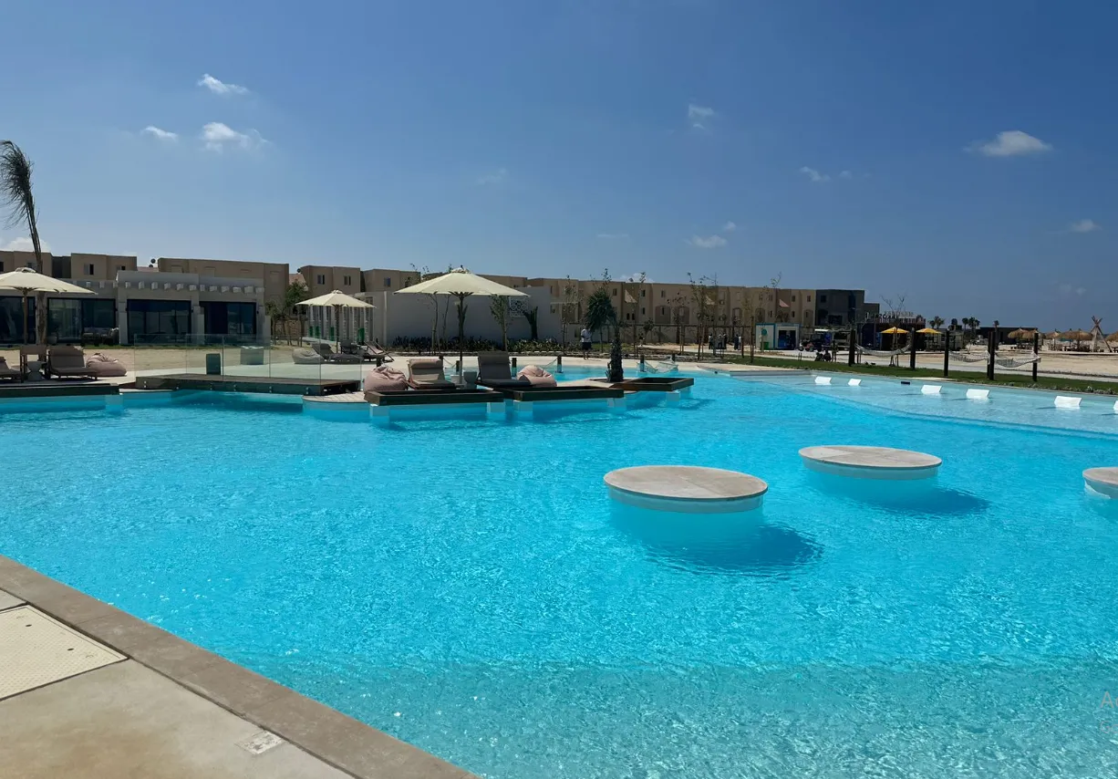 Chalet for sale in D-Bay in Al Dabaa of 95 m² with 2 bedrooms