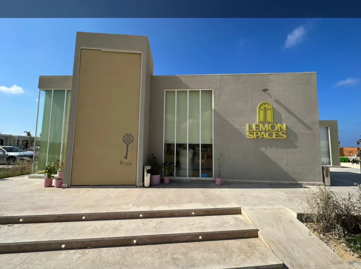 Chalet for sale in D-Bay in Al Dabaa of 95 m² with 2 bedrooms