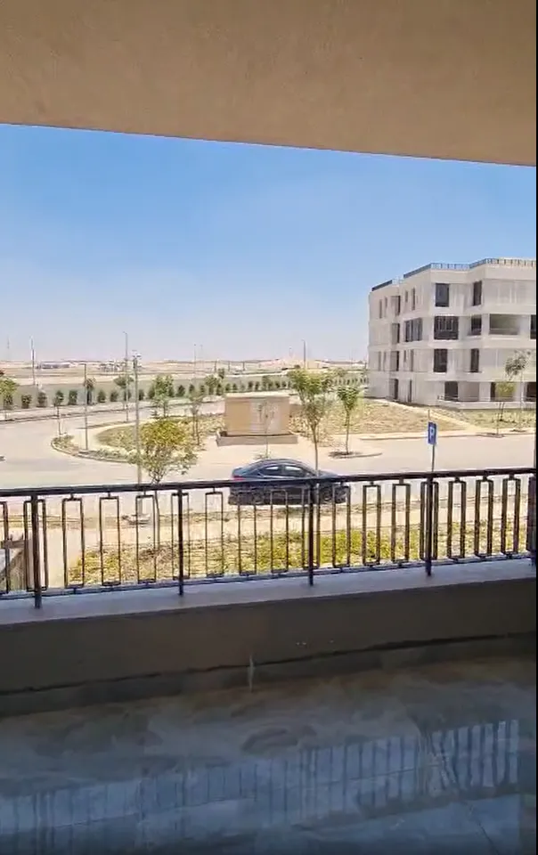 Apartment for sale in VYE SODIC in New Zayed of 158 m² with 3 bedrooms