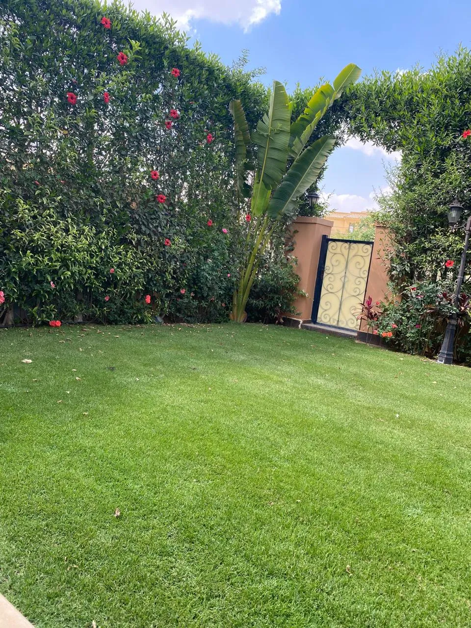 Villa for sale in Mivida in New Cairo of 391 m² with 4 bedrooms