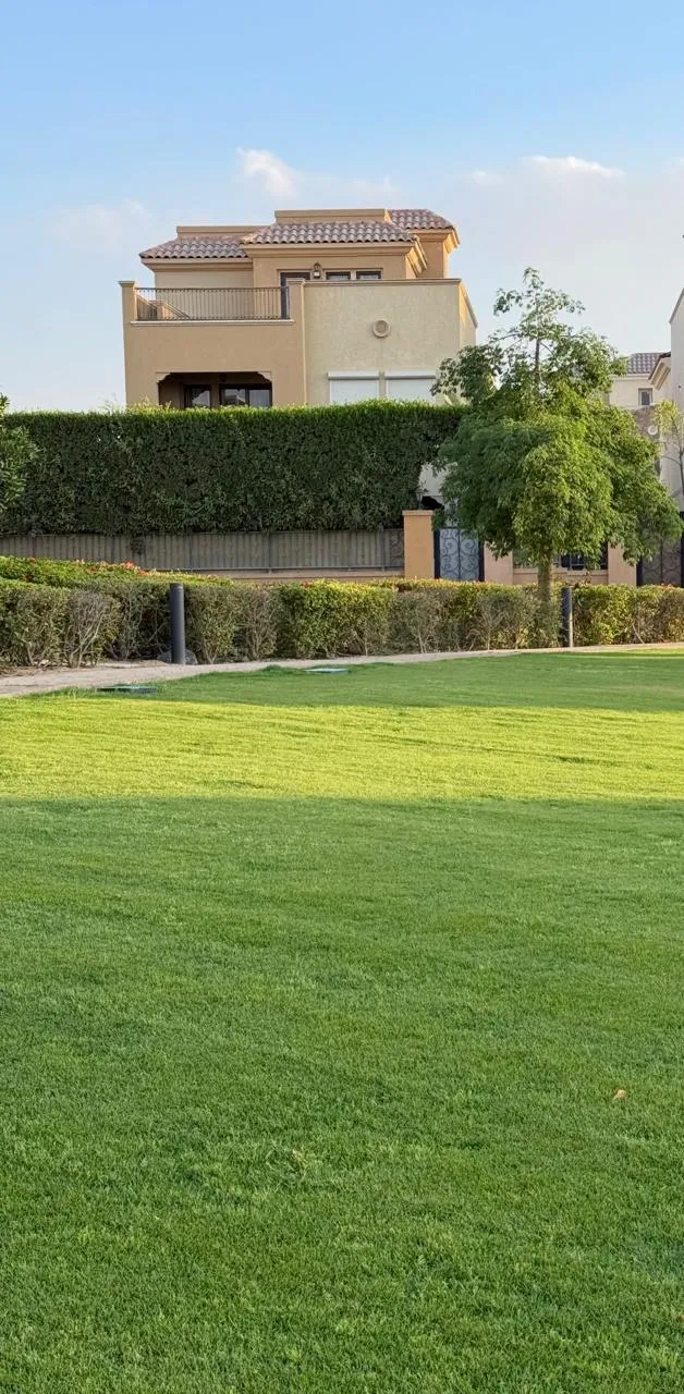 Villa for sale in Mivida in New Cairo of 391 m² with 4 bedrooms
