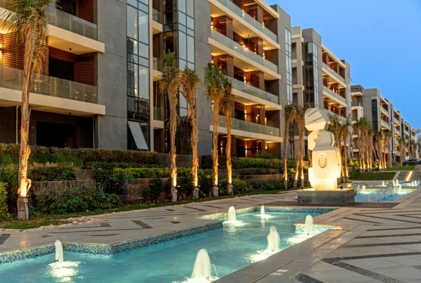 Apartment for sale in El Patio Oro in New Cairo of 164 m² with 3 bedrooms
