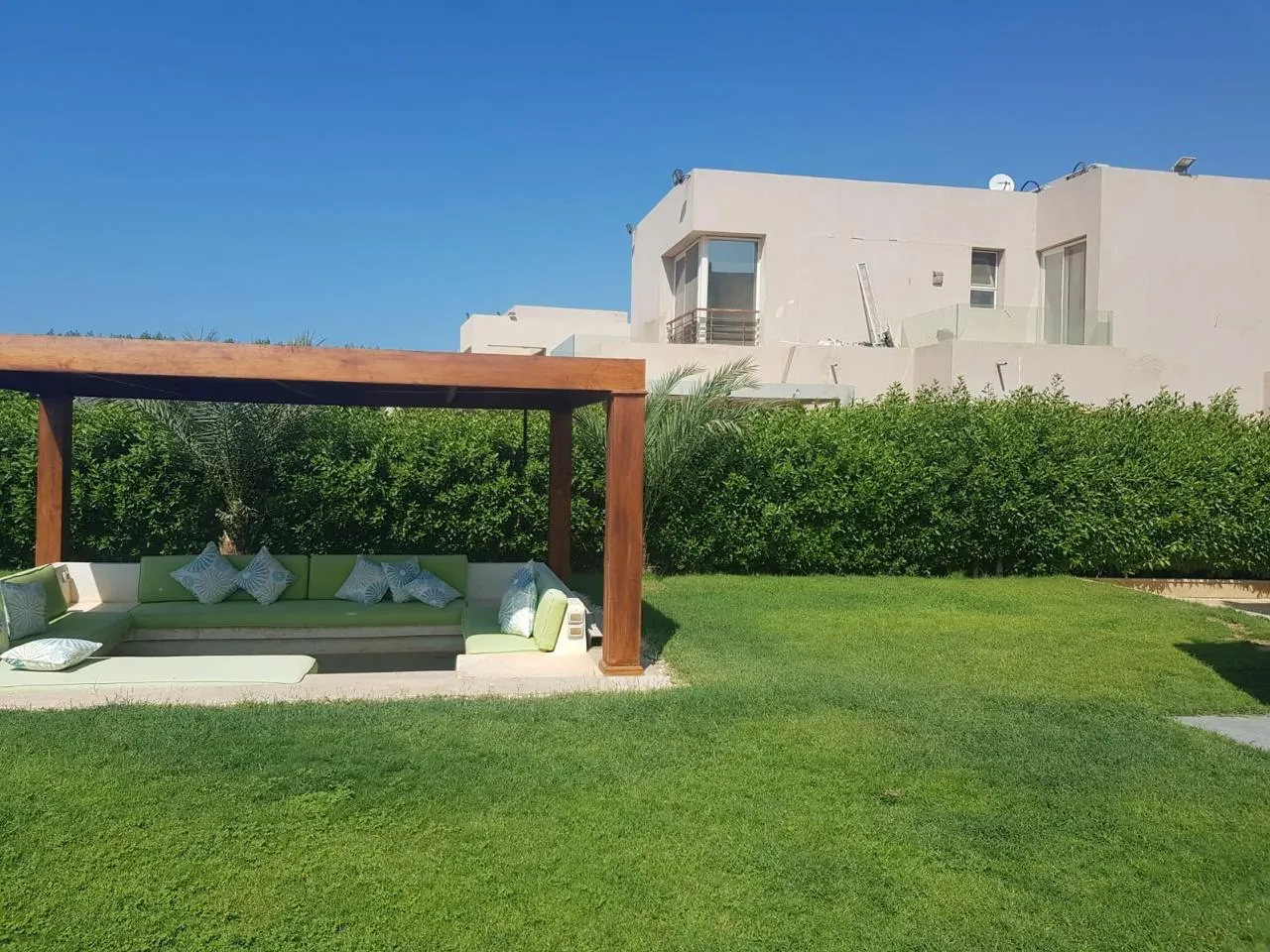 Villa for sale in Hacienda Bay in Sidi Abdel Rahman of 298 m² with 5 bedrooms