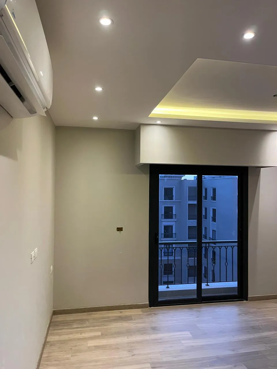 Studio for sale in Village West in El Sheikh Zayed of 75 m² with 1 bedrooms