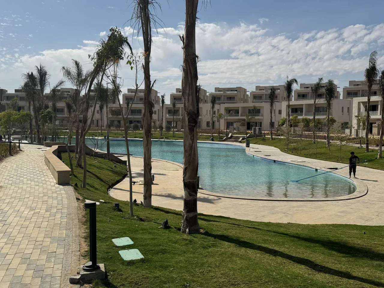 Townhouse for sale in Hadaba in 6th of October City of 322 m² with 3 bedrooms