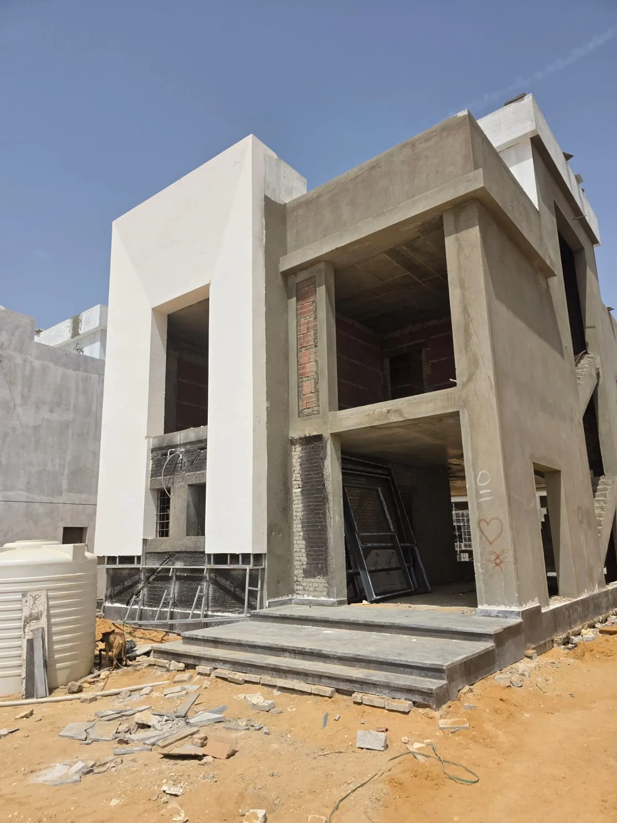 Villa for sale in Eastshire in New Cairo of 345 m² with 4 bedrooms