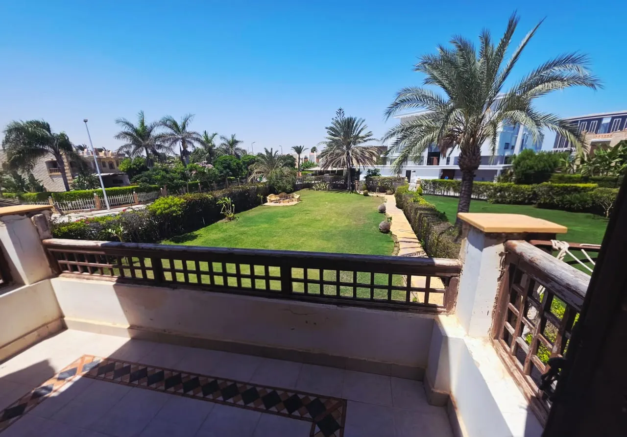 Villa for sale in Marina 6 in Al Alamein of 260 m² with 5 bedrooms
