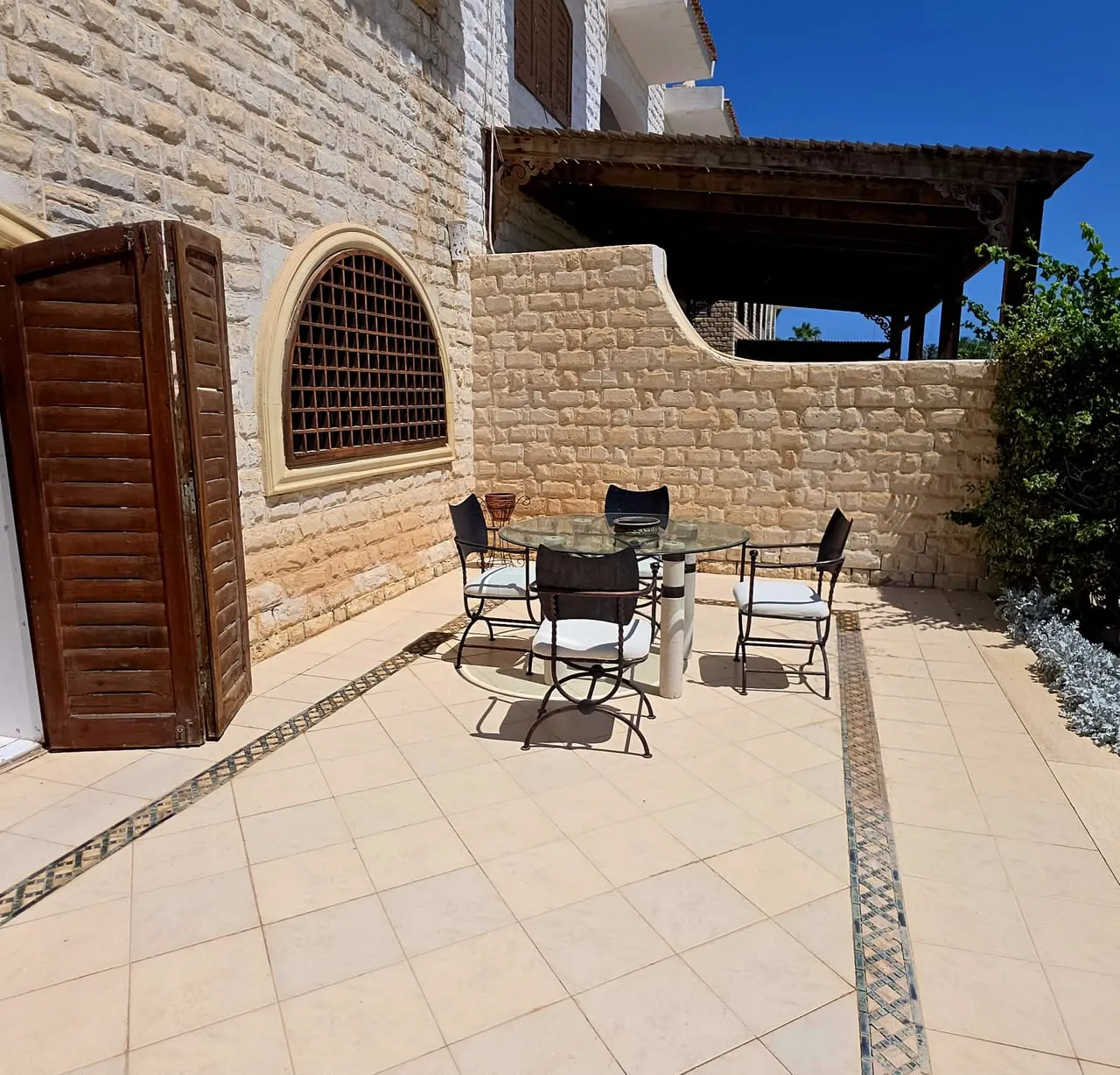 Villa for sale in Marina 6 in Al Alamein of 260 m² with 5 bedrooms