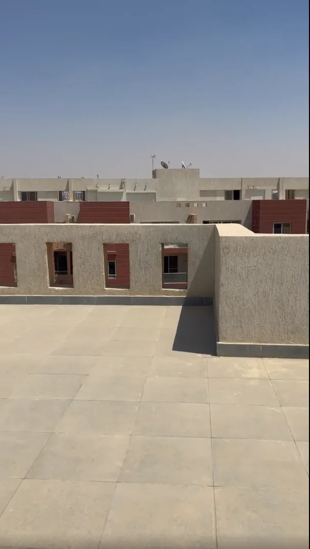Penthouse for sale in Promenade New Cairo in New Cairo of 255 m² with 3 bedrooms