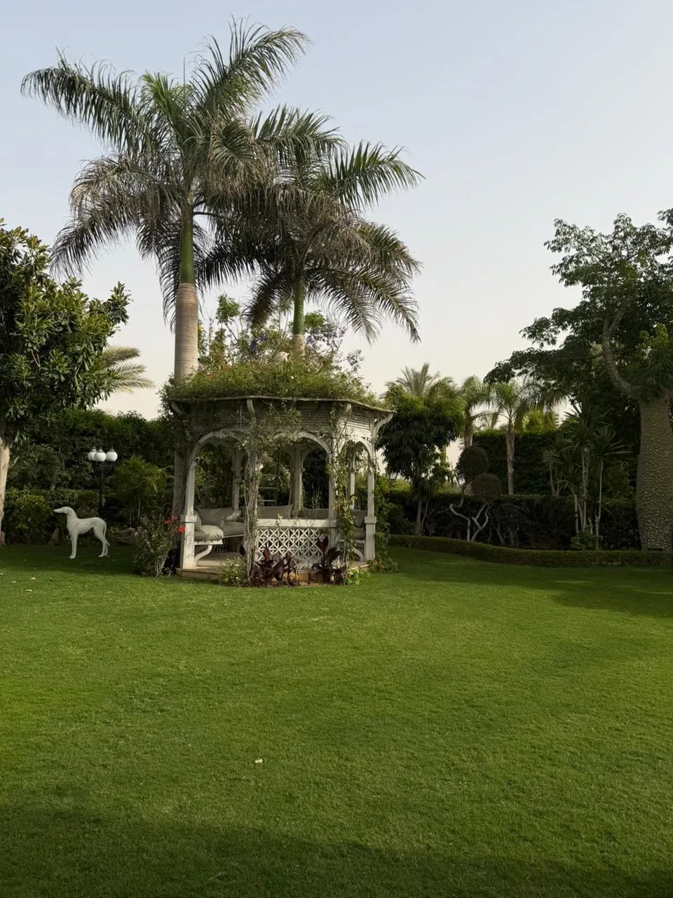 Villa for sale in Katameya Heights in New Cairo of 600 m² with 6 bedrooms