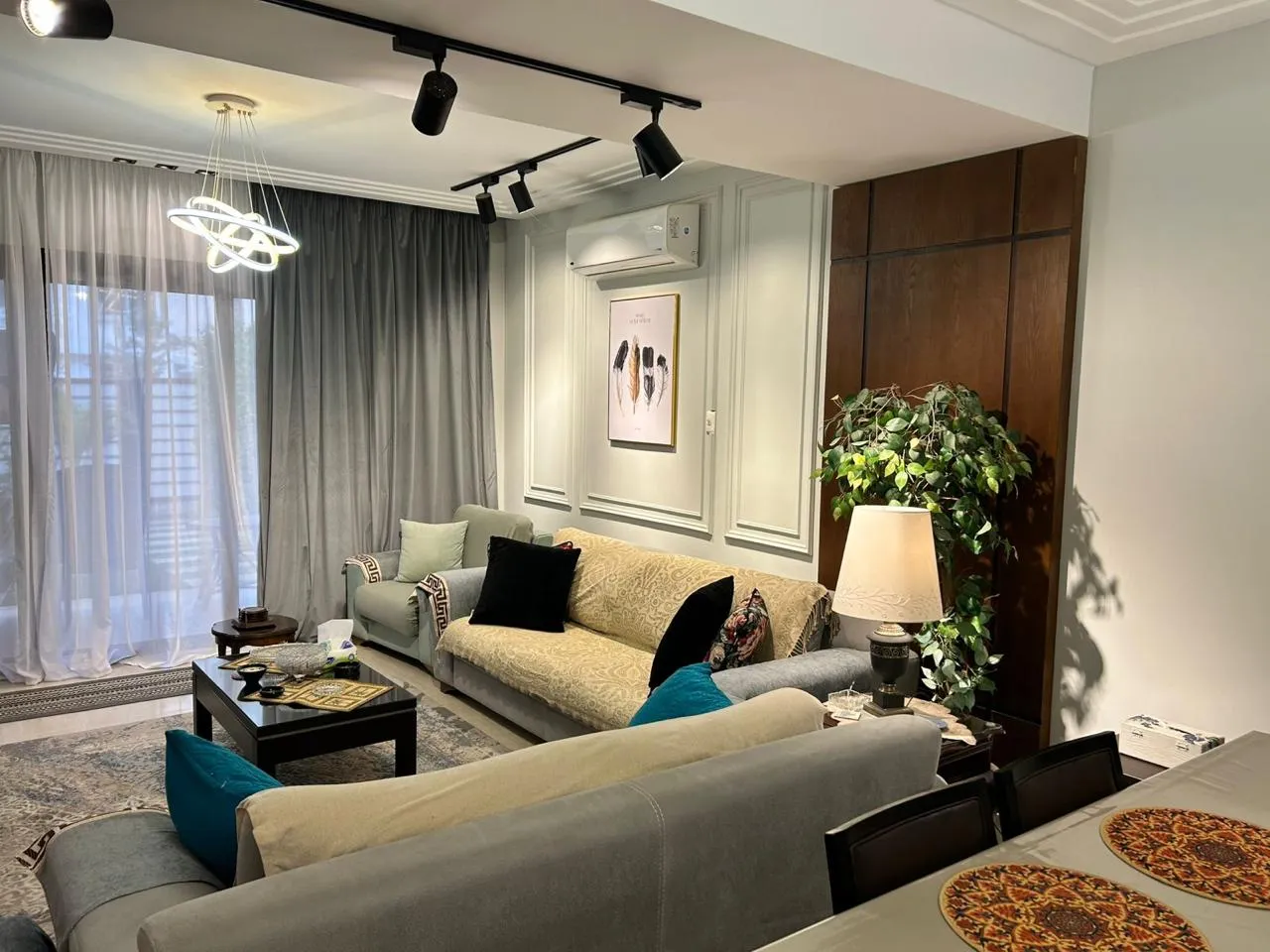 Townhouse for sale in Hyde Park in 6th settlement of 160 m² with 2 bedrooms