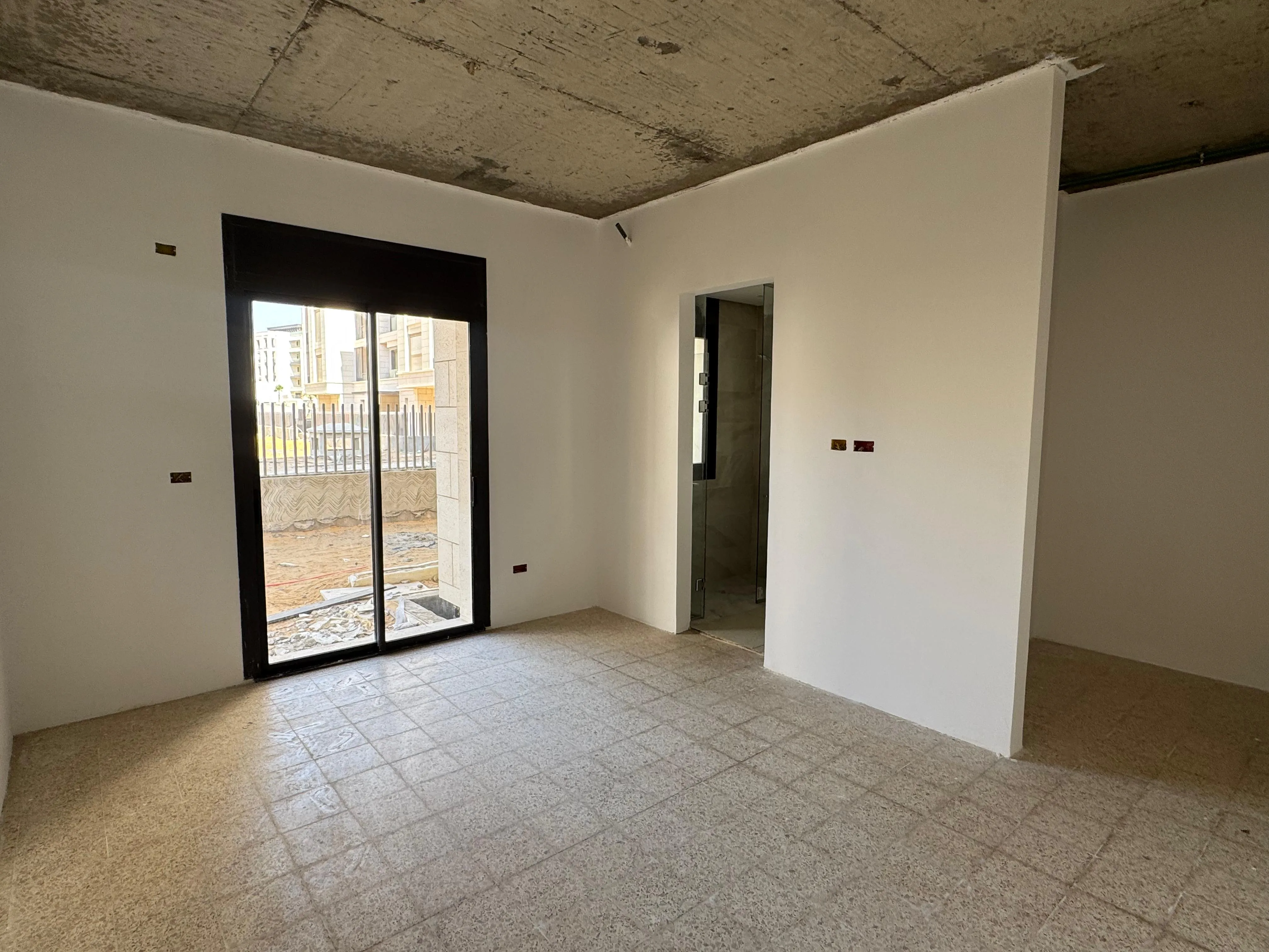 Apartment for sale in Katameya Creeks in New Cairo of 295 m² with 3 bedrooms