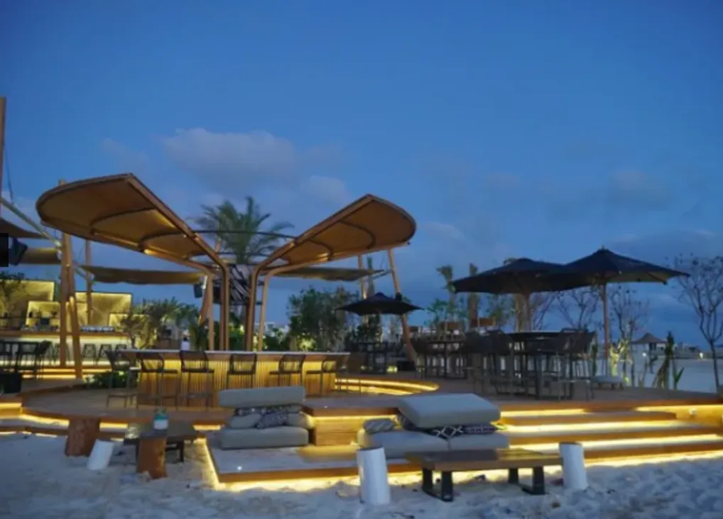 Chalet for sale in Almaza Bay in Sidi Heneish of 137 m² with 2 bedrooms