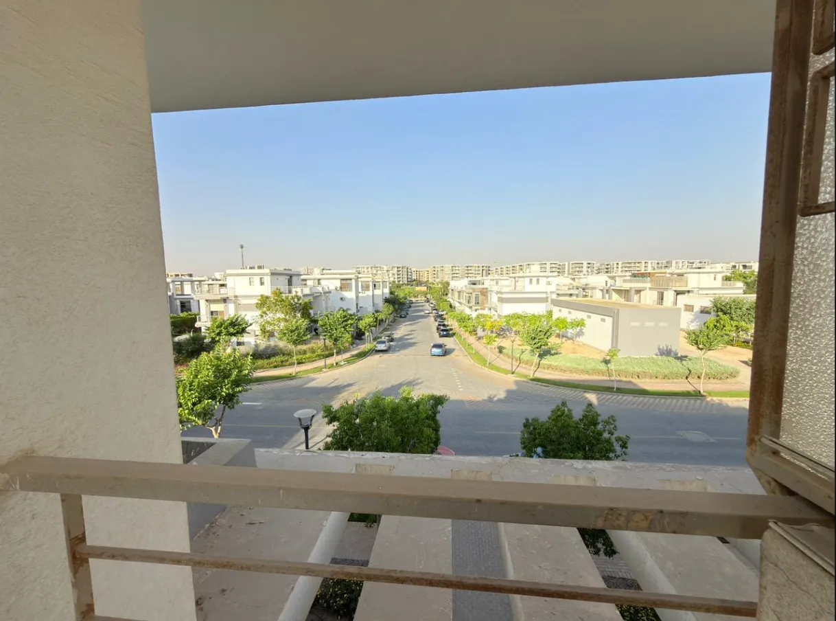 Townhouse for sale in Taj City in New Cairo of 215 m² with 3 bedrooms