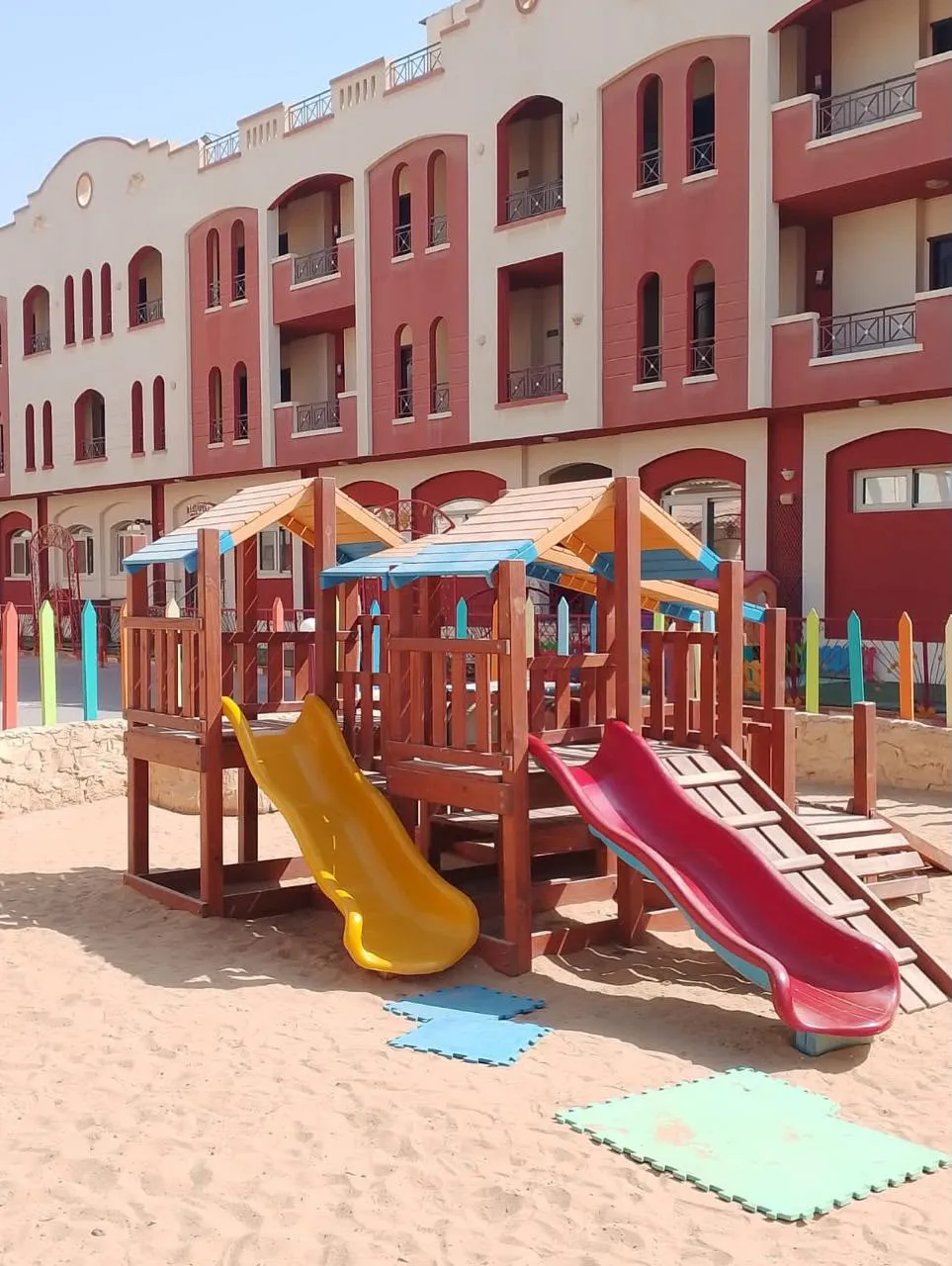 Apartment for sale in Lasirena Sokhna Resort in Ain Sokhna of 60 m² with 2 bedrooms