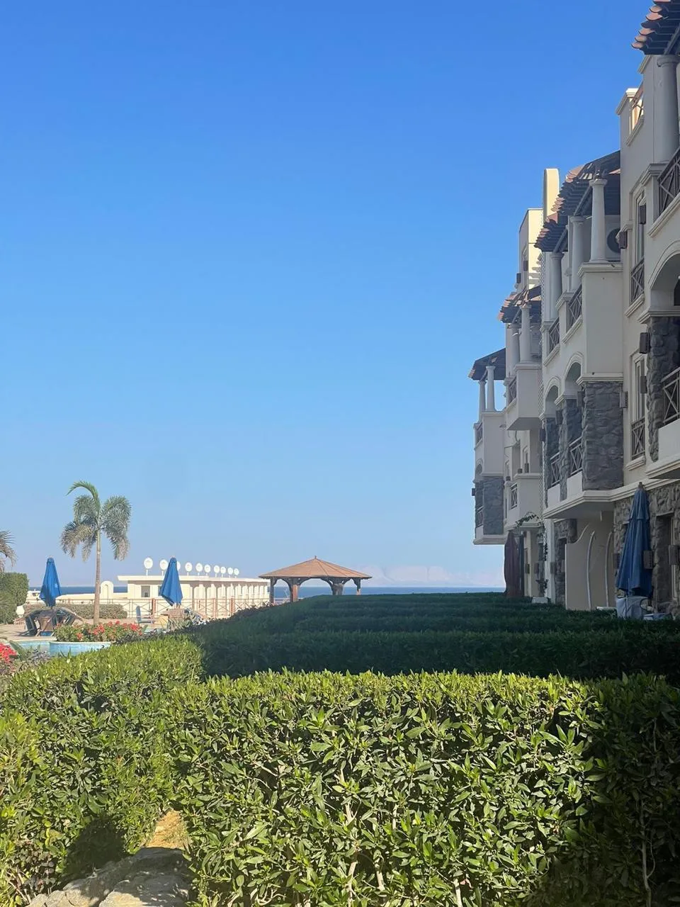 Chalet for sale in Blue Blue in Ain Sokhna of 110 m² with 2 bedrooms