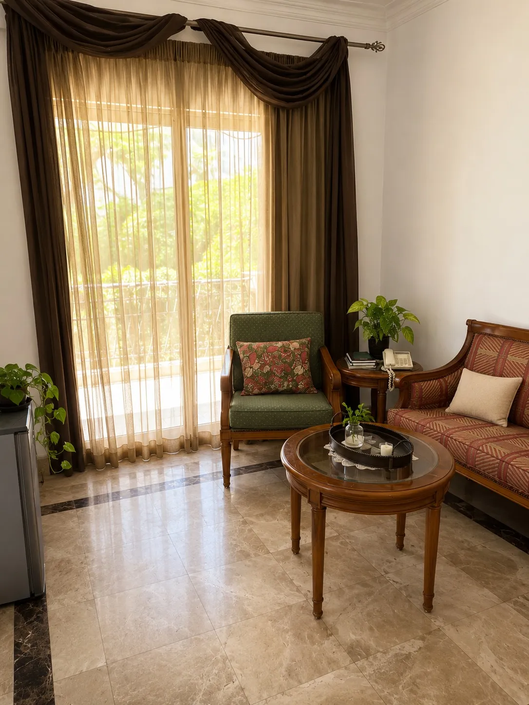 Villa for sale in El Rehab in New Cairo of 640 m² with 5 bedrooms