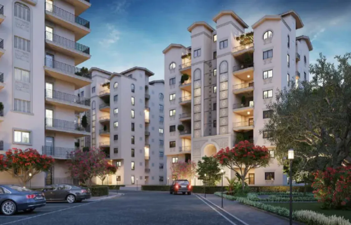 Apartment for sale in Catalan in New Capital City of 175 m² with 3 bedrooms