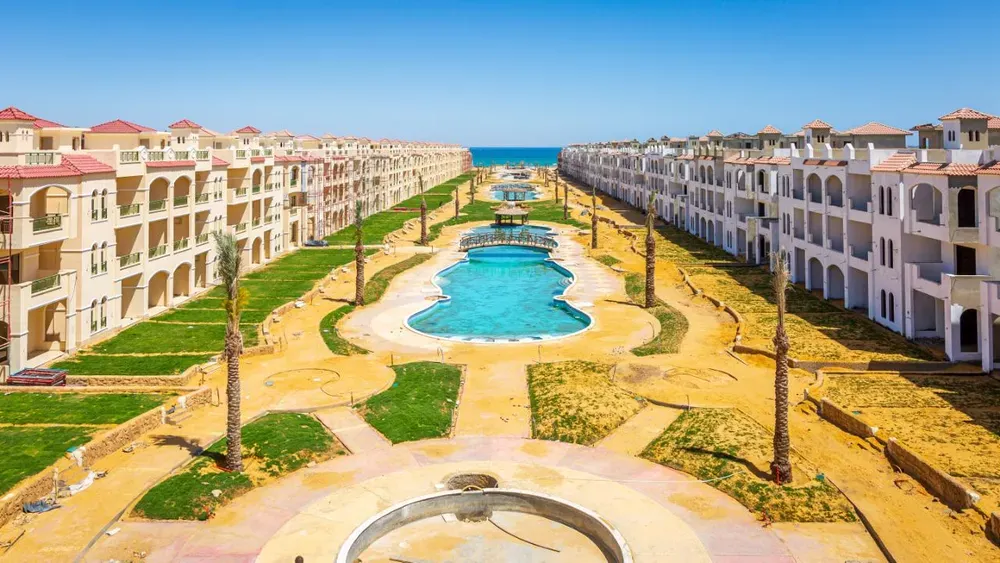 Chalet for sale in Lasirena Palm Beach in Ain Sokhna of 110 m² with 2 bedrooms