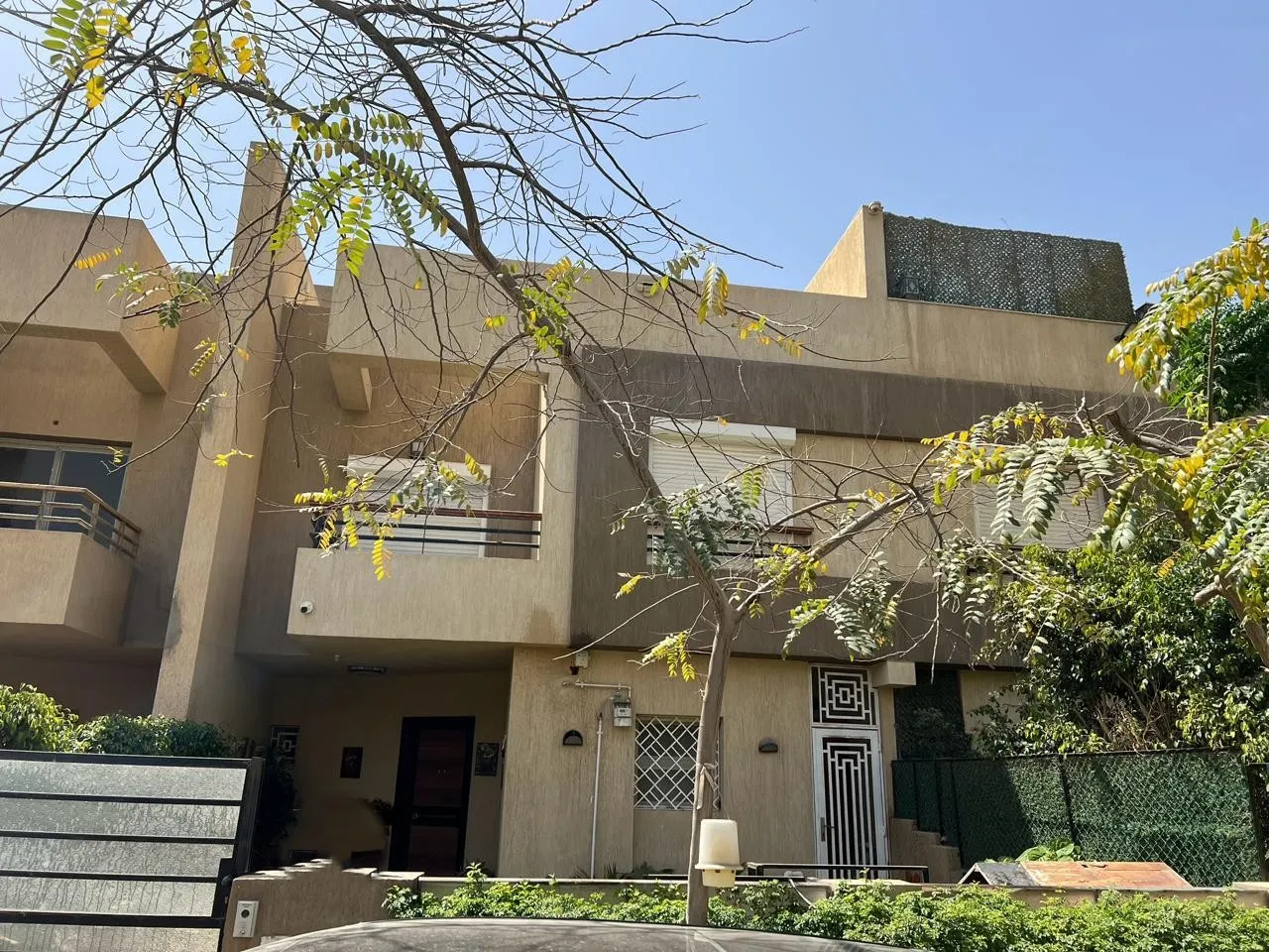 Townhouse for sale in The Square in New Cairo of 270 m² with 4 bedrooms