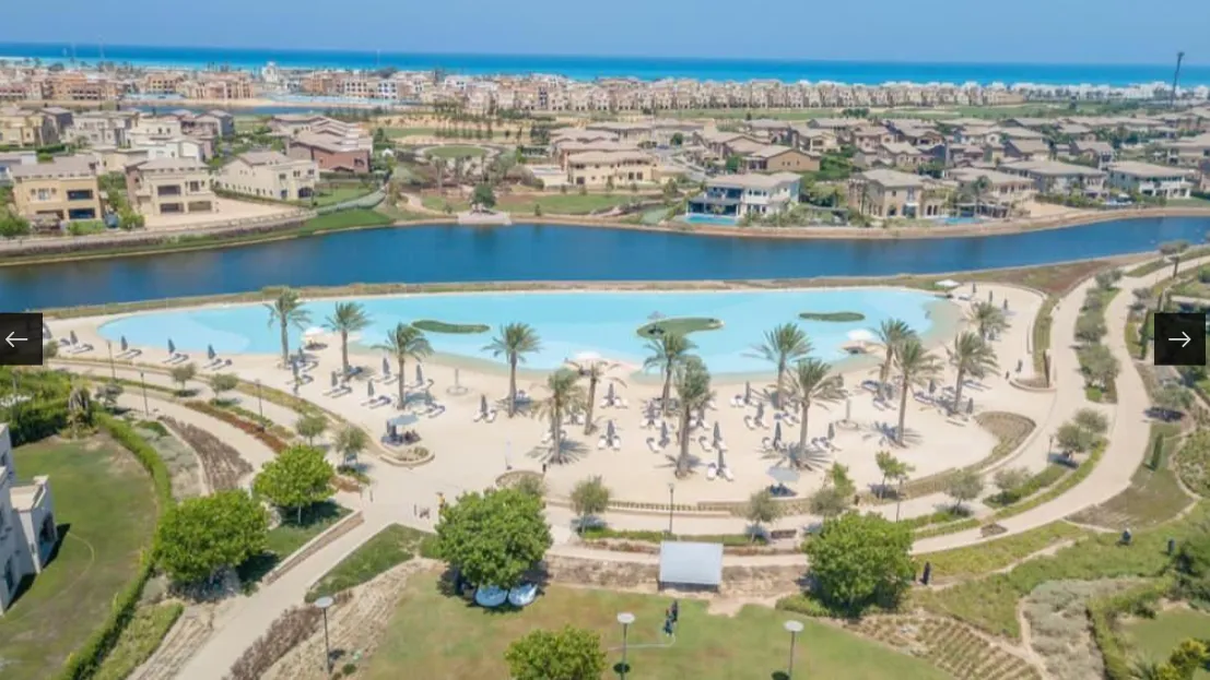 للبيع في مراسي في بمساحة 0 م² تتكون من 0 غرف