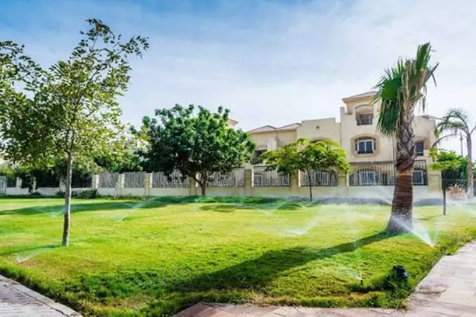 Villa for sale in Gardenia Park 2 in 6th of October City of 340 m² with 4 bedrooms