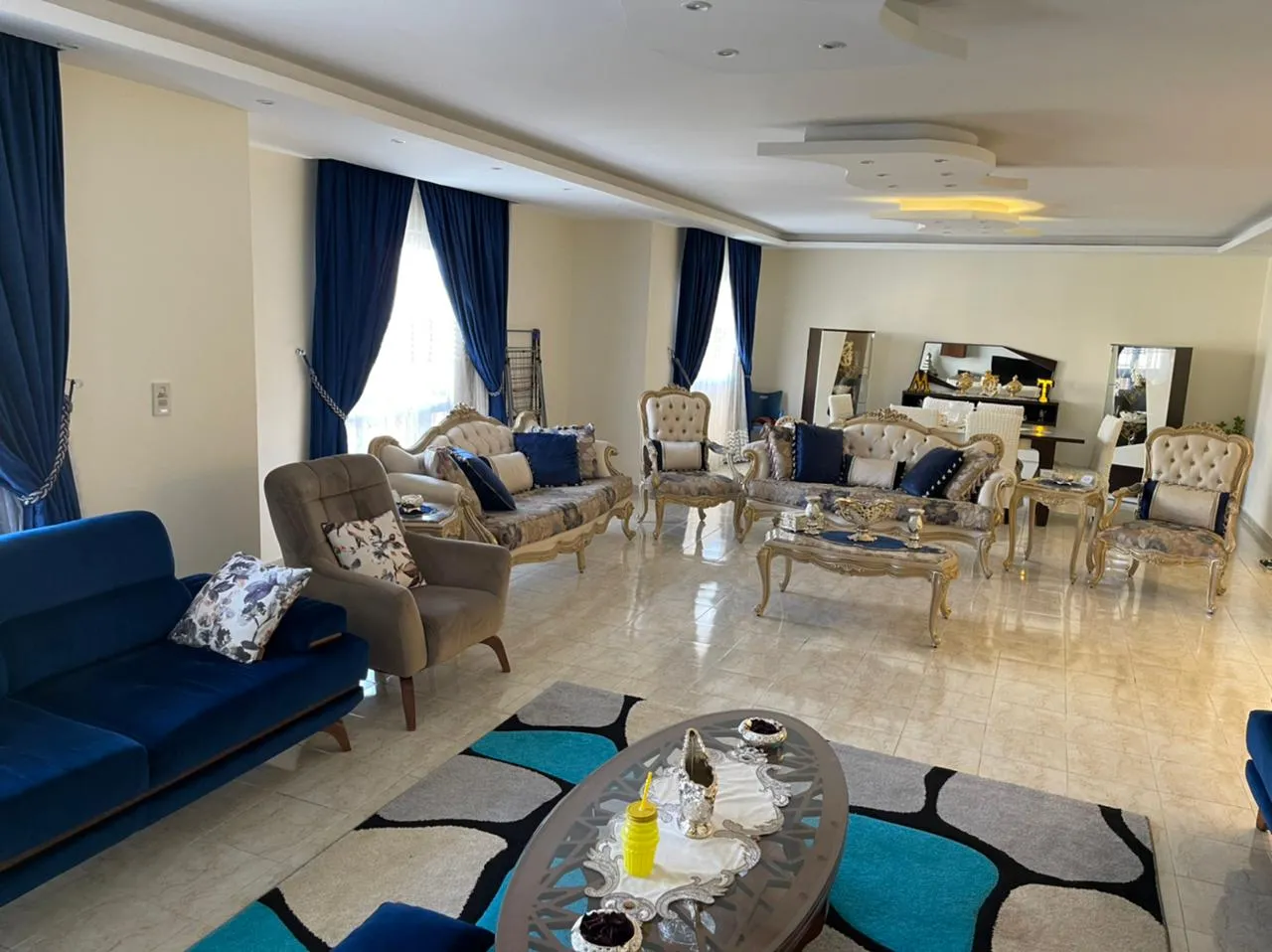 Apartment for sale in El Rehab in New Cairo of 223 m² with 3 bedrooms