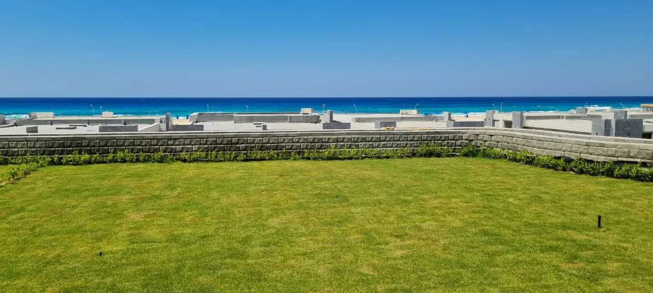 Villa for sale in La Vista Ras El Hekma in Ras El Hekma of 400 m² with 5 bedrooms