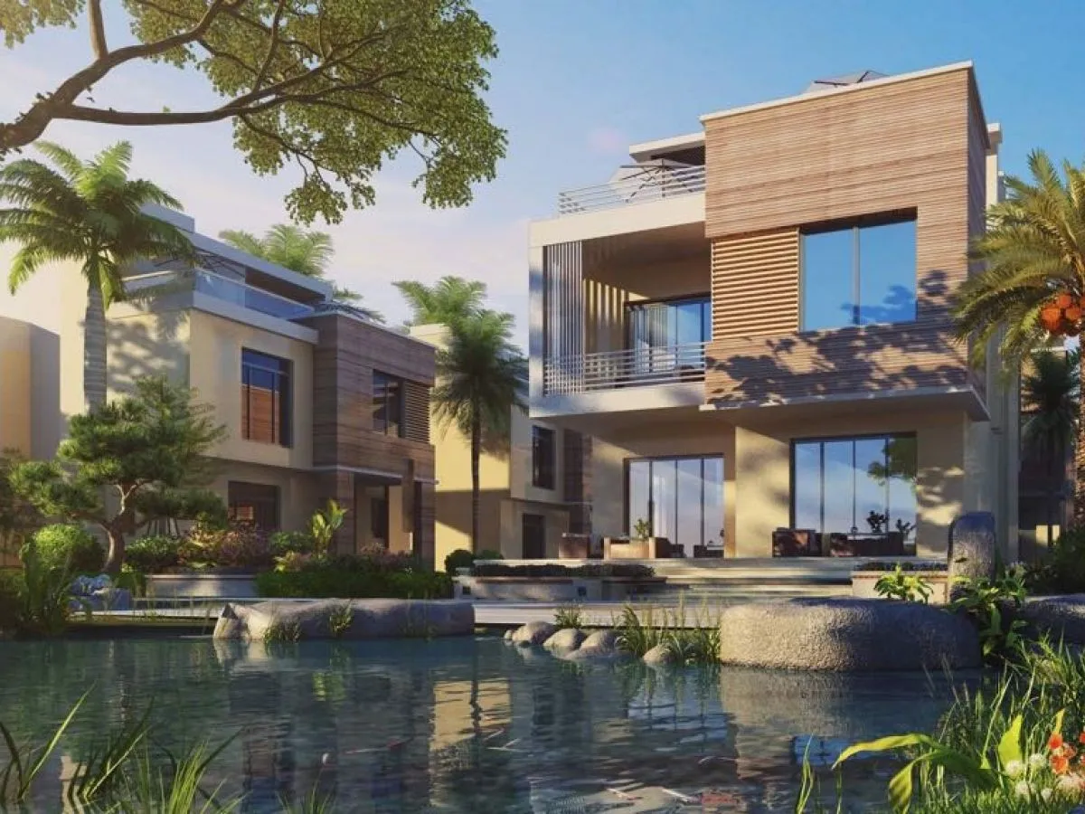 Villa for sale in Sarai in New Cairo of 239 m² with 5 bedrooms