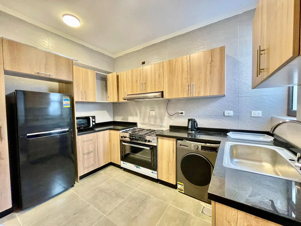 Penthouse for sale in Eastown Residence in New Cairo of 189 m² with 3 bedrooms