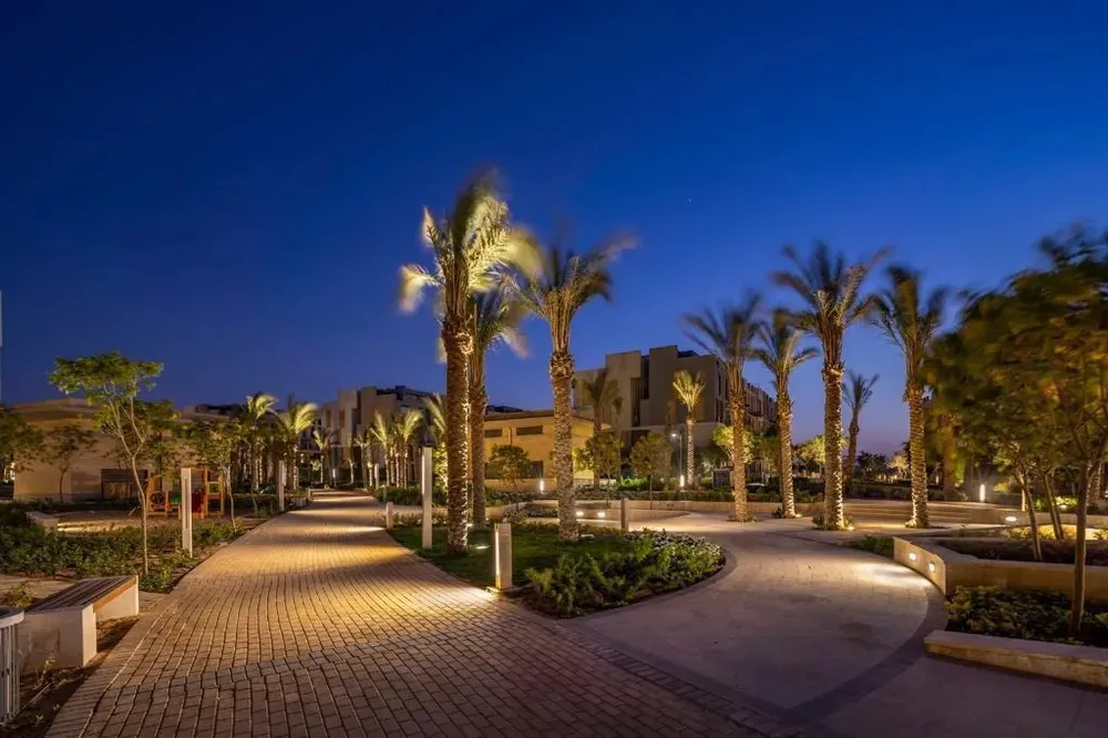 Apartment for sale in Eastown in New Cairo of 189 m² with 3 bedrooms