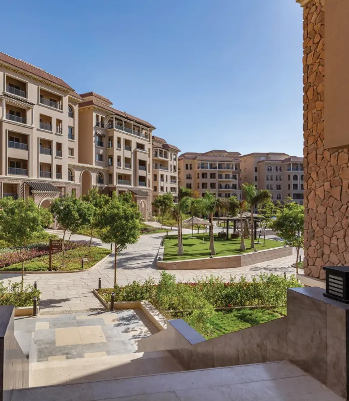 Apartment for sale in Ninety Avenue in North Investors of 190 m² with 3 bedrooms