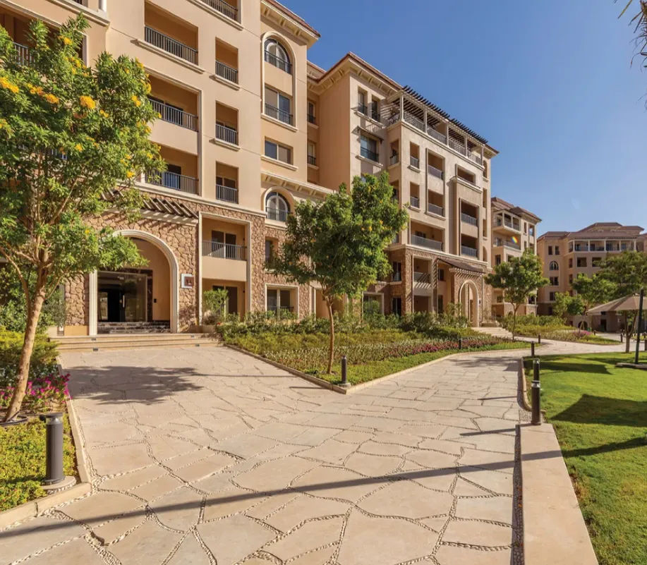 Apartment for sale in Ninety Avenue in North Investors of 190 m² with 3 bedrooms