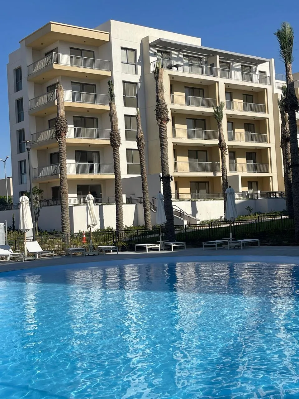 Chalet for sale in Marassi in Sidi Abdel Rahman of 100 m² with 2 bedrooms
