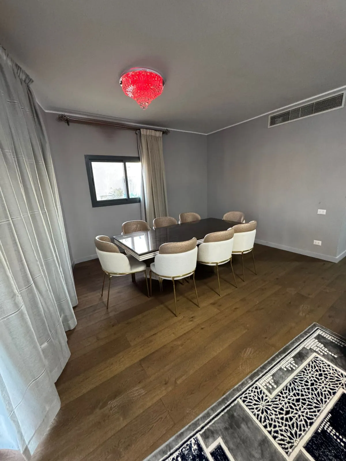 Penthouse for sale in Villette in Golden Square of 277 m² with 4 bedrooms