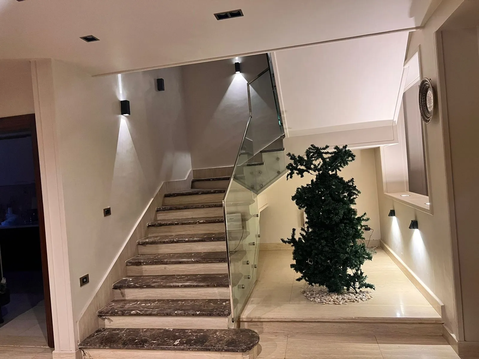 Townhouse for sale in Dara Gardens in 6th of October City of 360 m² with 5 bedrooms