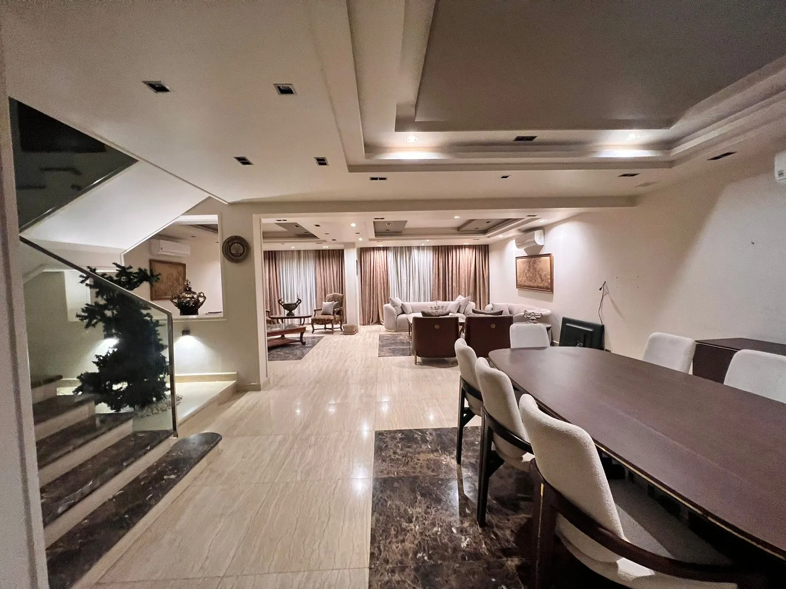 Townhouse for sale in Dara Gardens in 6th of October City of 360 m² with 5 bedrooms